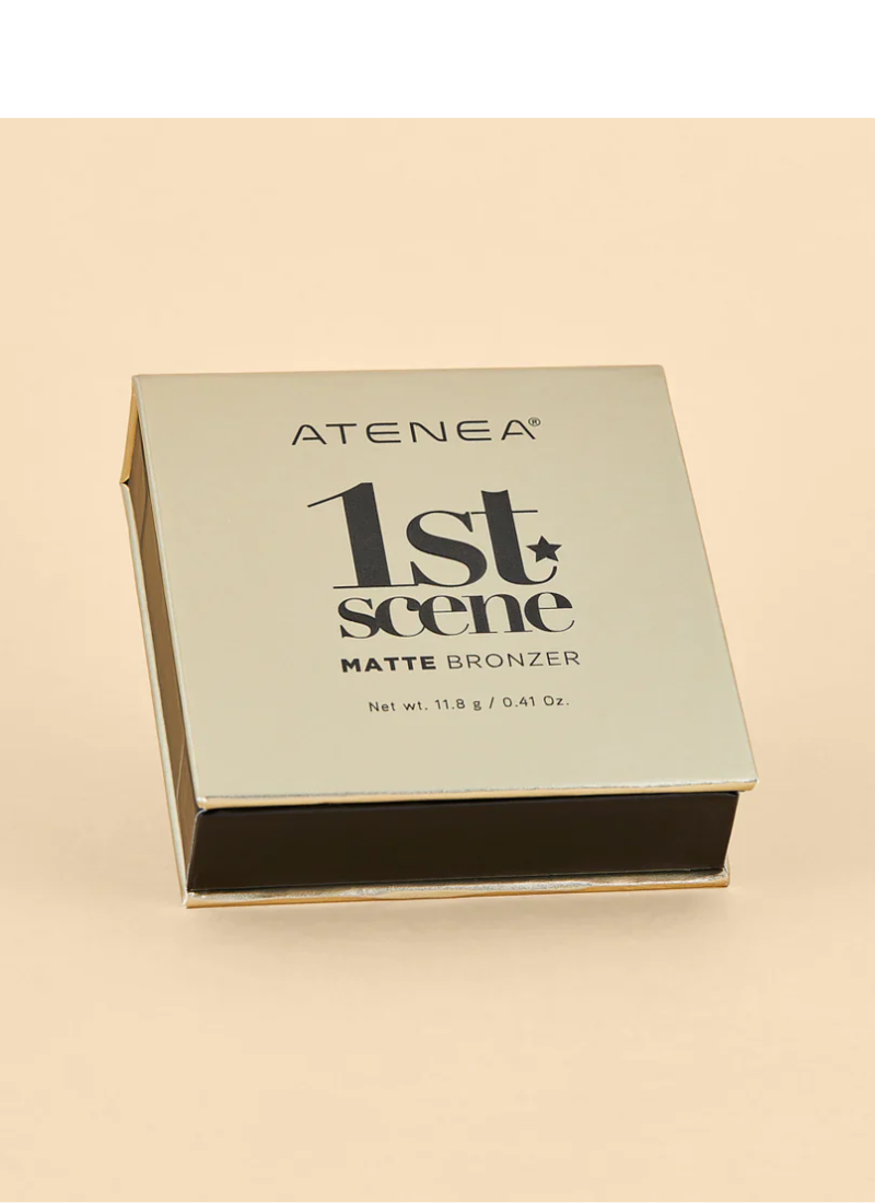 BRONZER 1ST ESCENE ATENEA